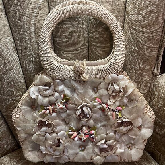 Handbags - Vintage Flower Embellished Lined Straw Handbag Purse